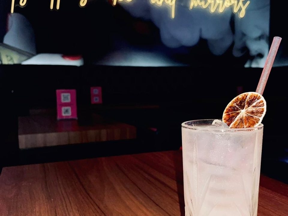 Smoke & Mirrors Astoria – Social Media + Influencer Management case study by Sitting Pretty Creative